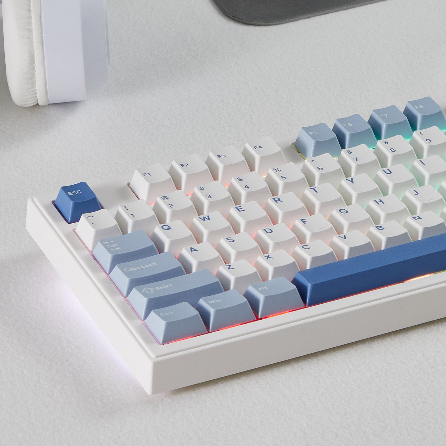 Akko Glacier 5098B Mechanical Keyboard Left Details