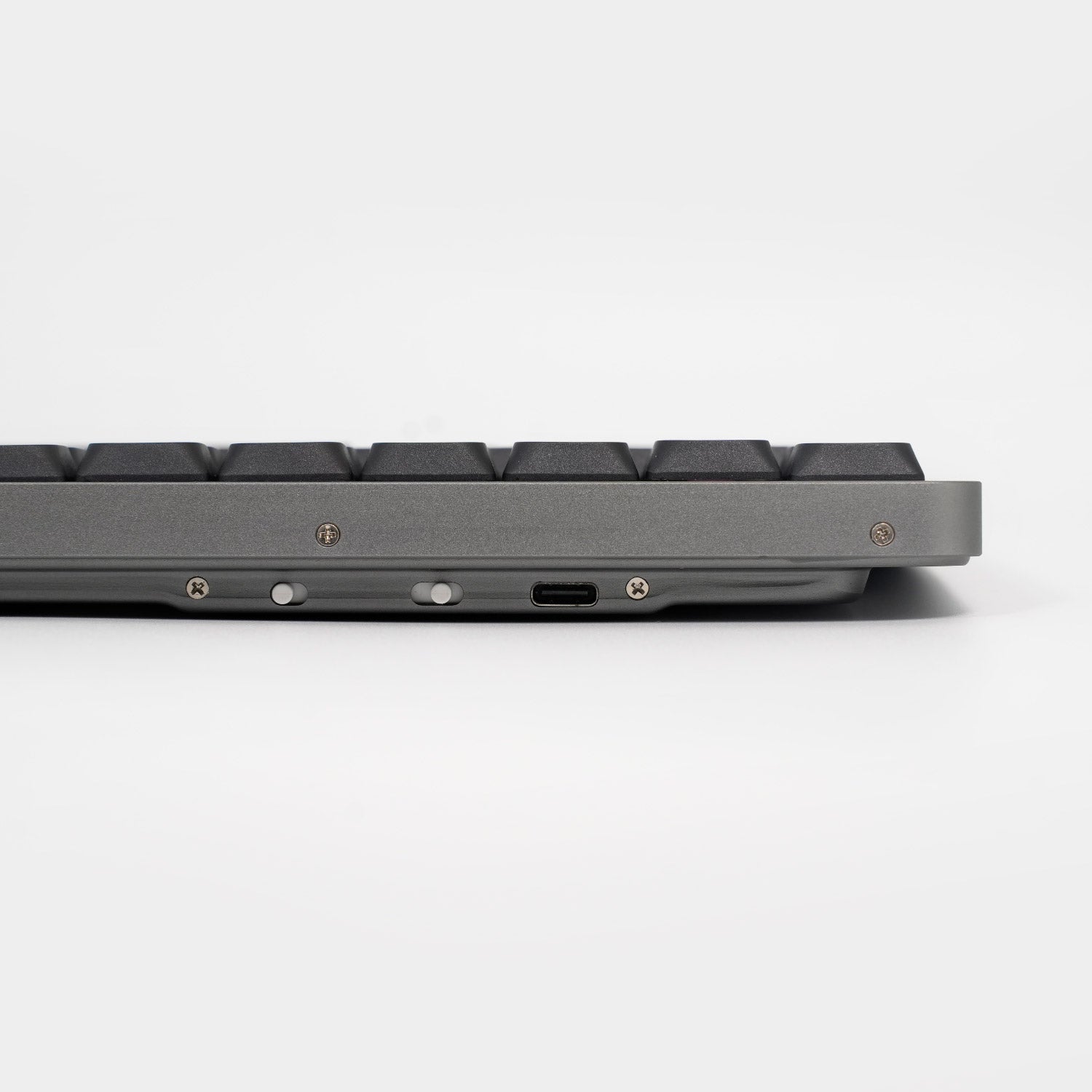 Akko Air 01 Low Profile Mechanical Keyboard Interface Side Details