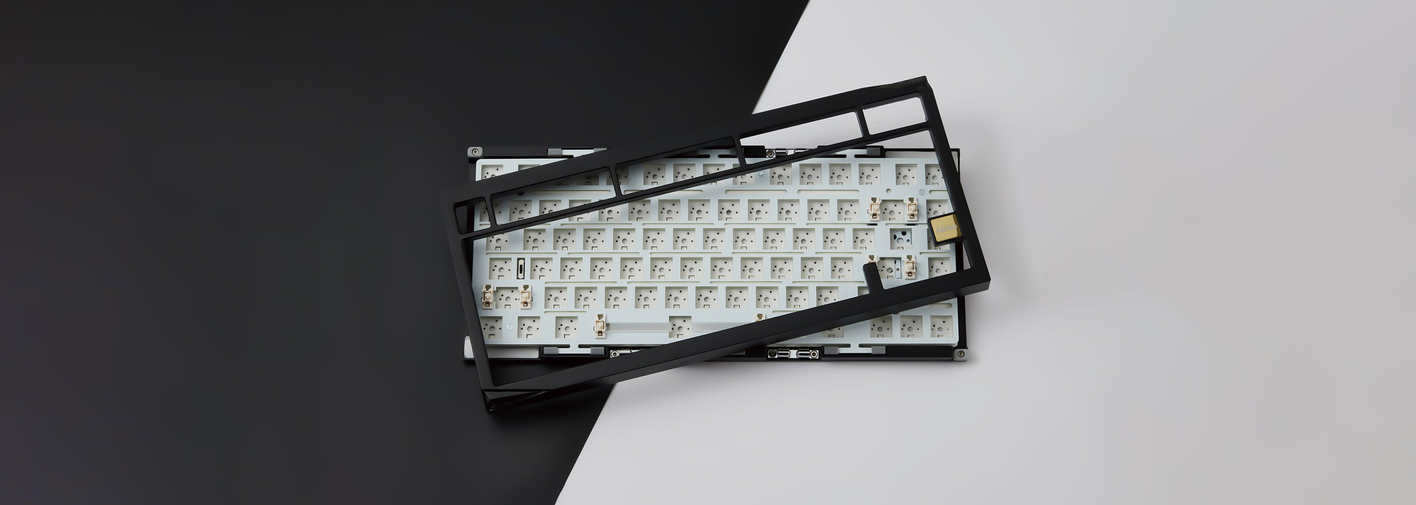 Akko Mineral 01 VIA DIY KIT Black