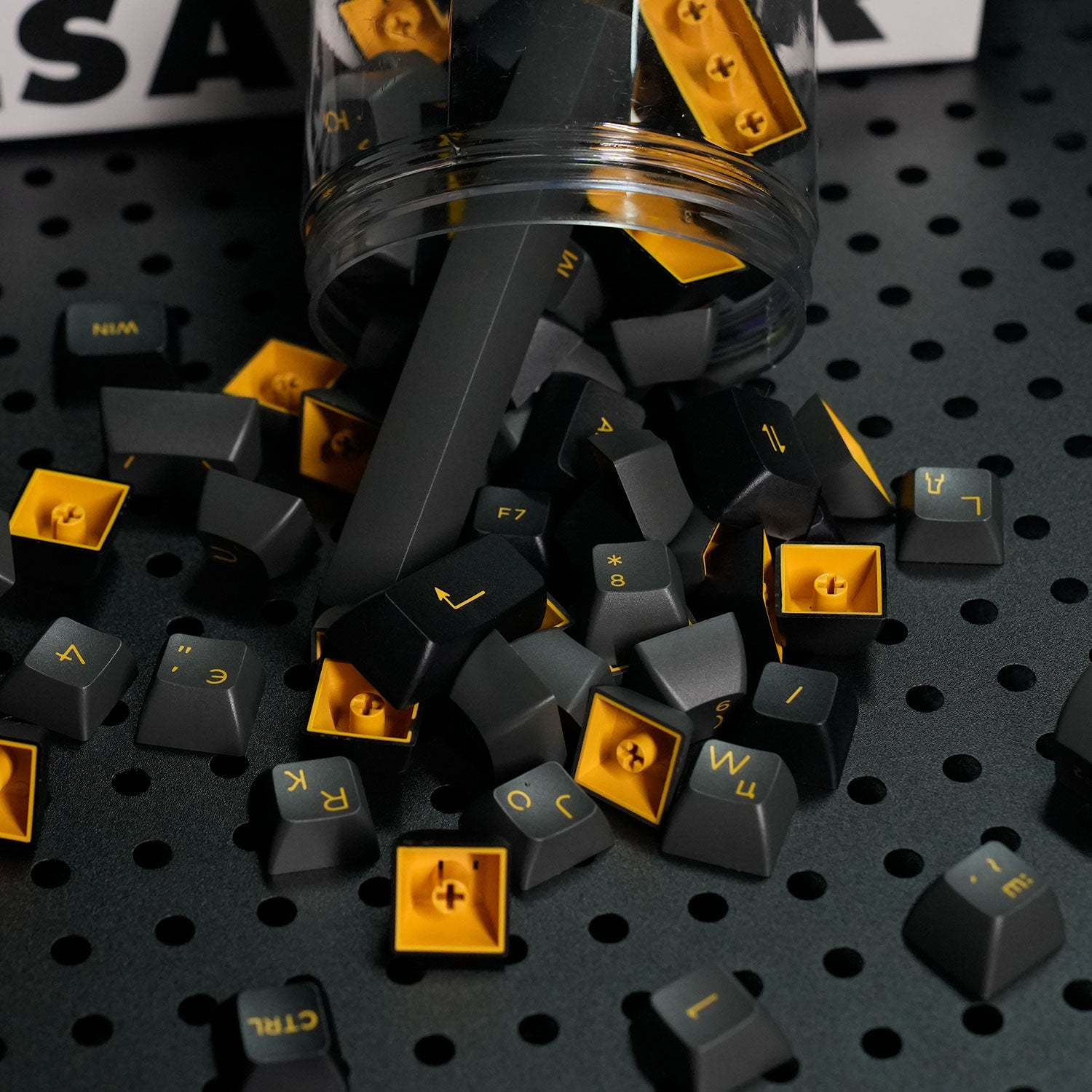 Akko Black Gold Cyrillic Keycap Set (98-key) Details