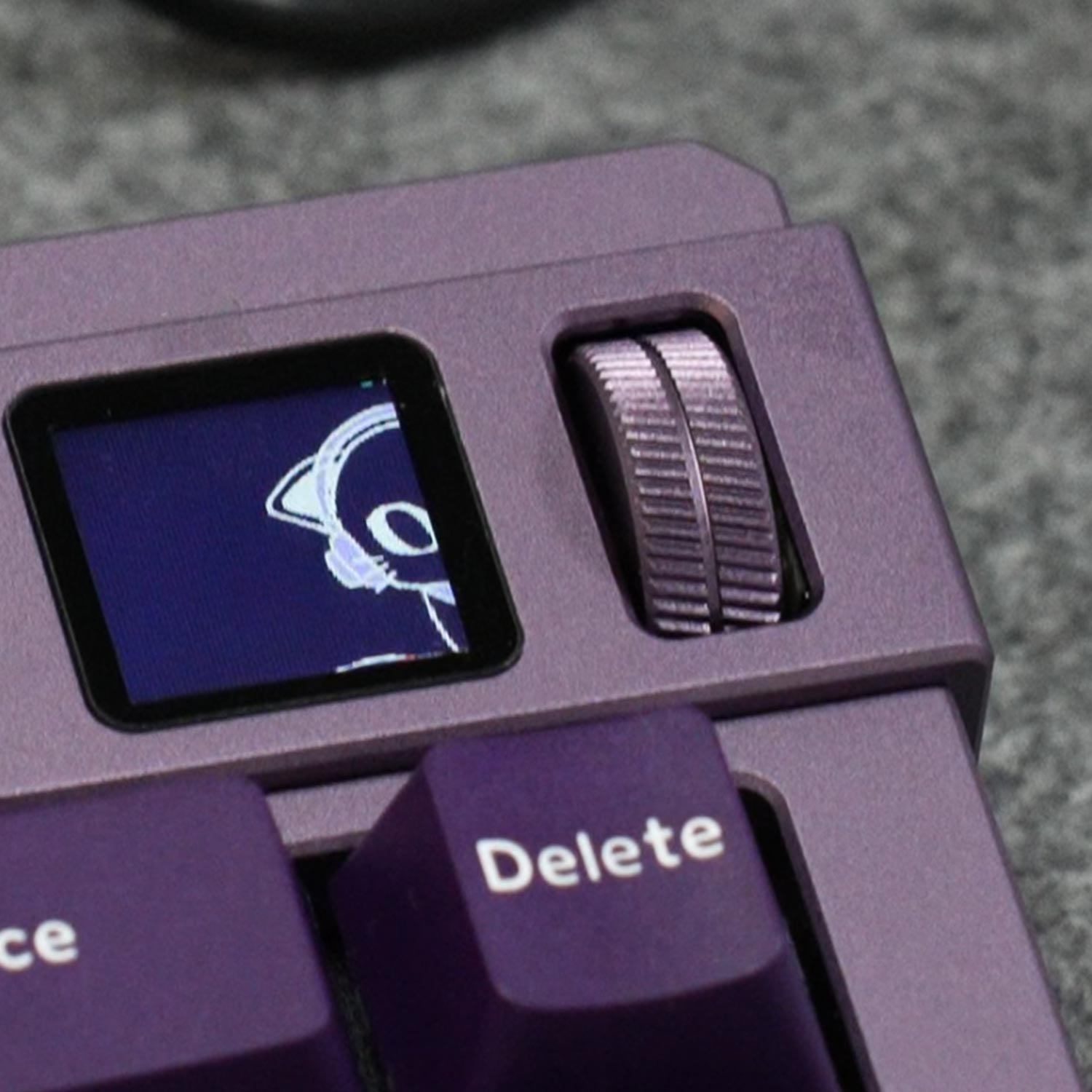 Akko MOD 007B V5 HE Magnetic Keyboard Display and Knob Details