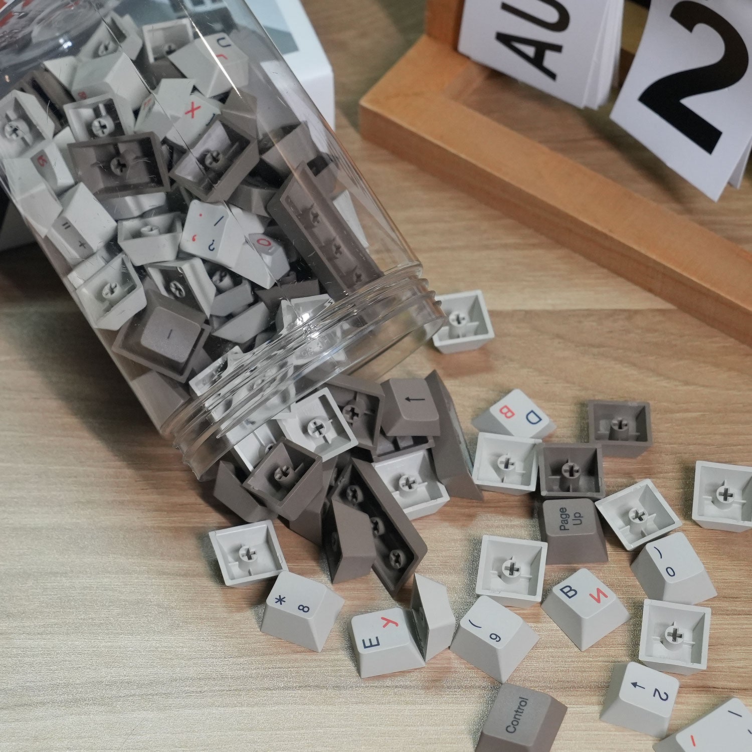 Akko Steam Engine Cyrillic Keycap Set (108-key) Details