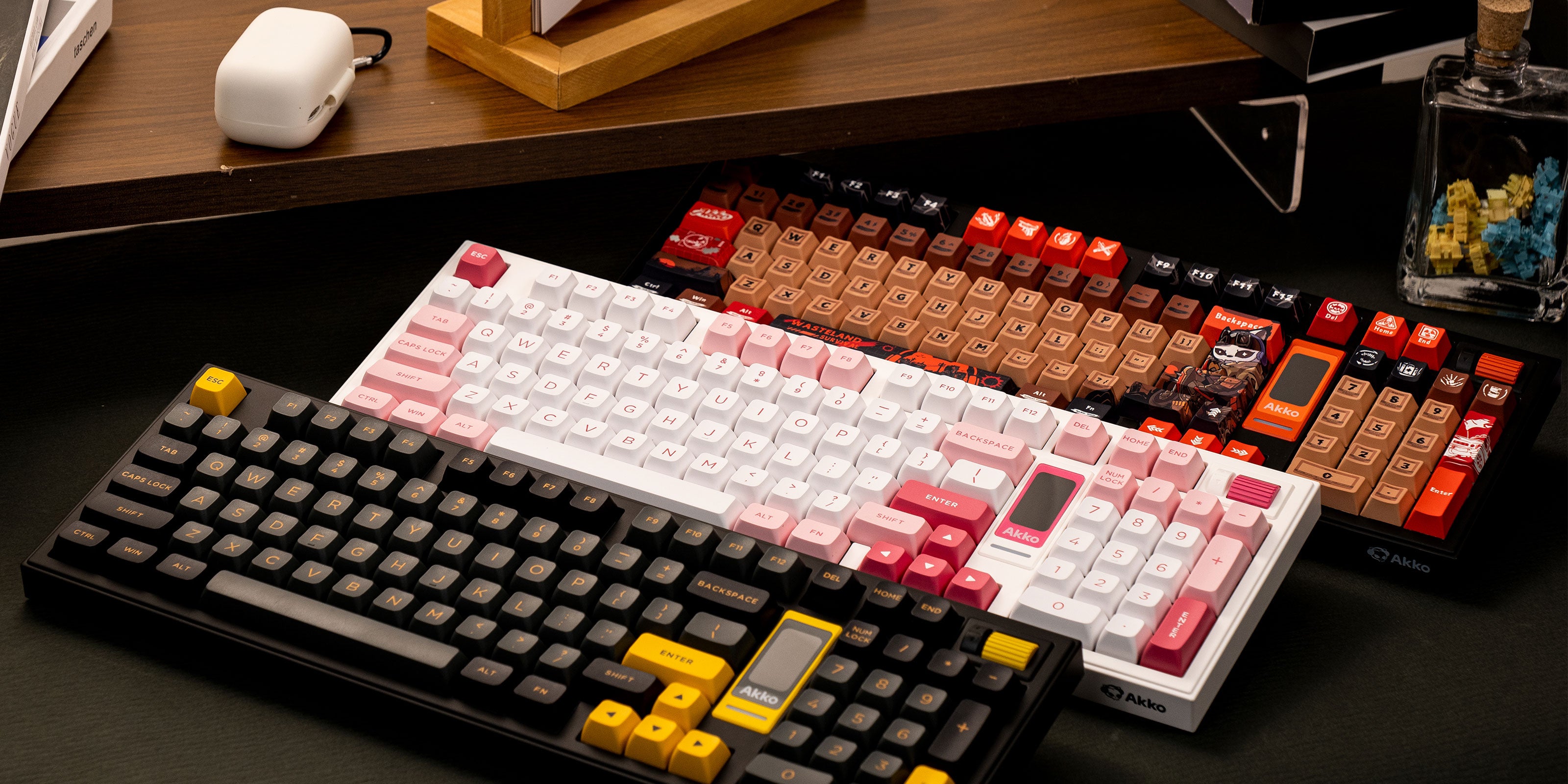 Akko Prunus Lannesiana 5098B Mechanical Keyboard with Screen | AKKO EU