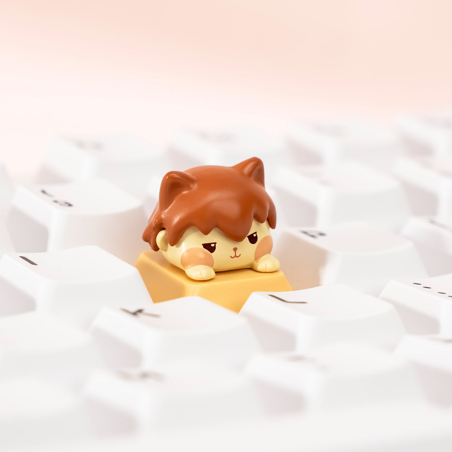 Animal Artisan Keycap × Switch Tester Meow Kitty on the Keyboard