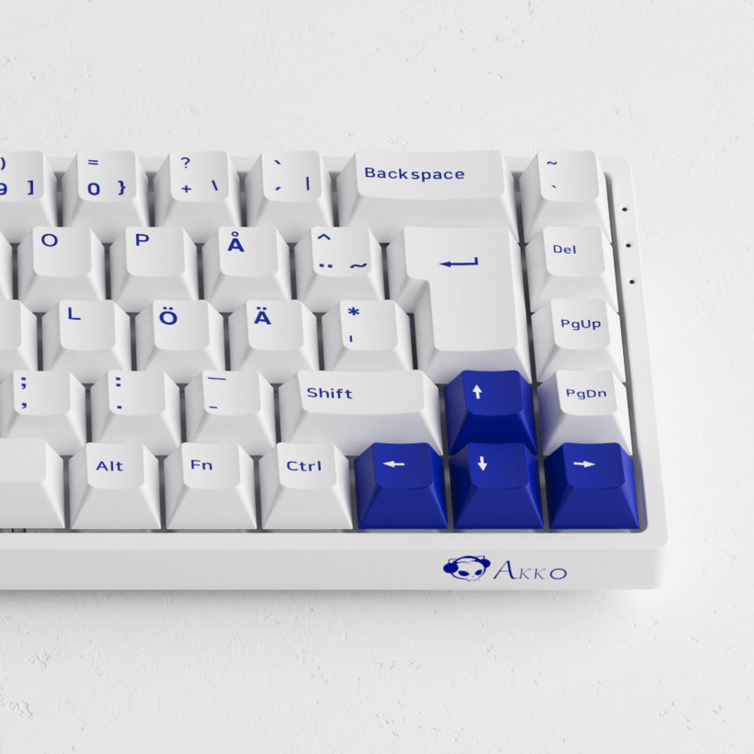 Blue on White 3068B Plus ISO DE/Nordic Keyboard PBT keycaps