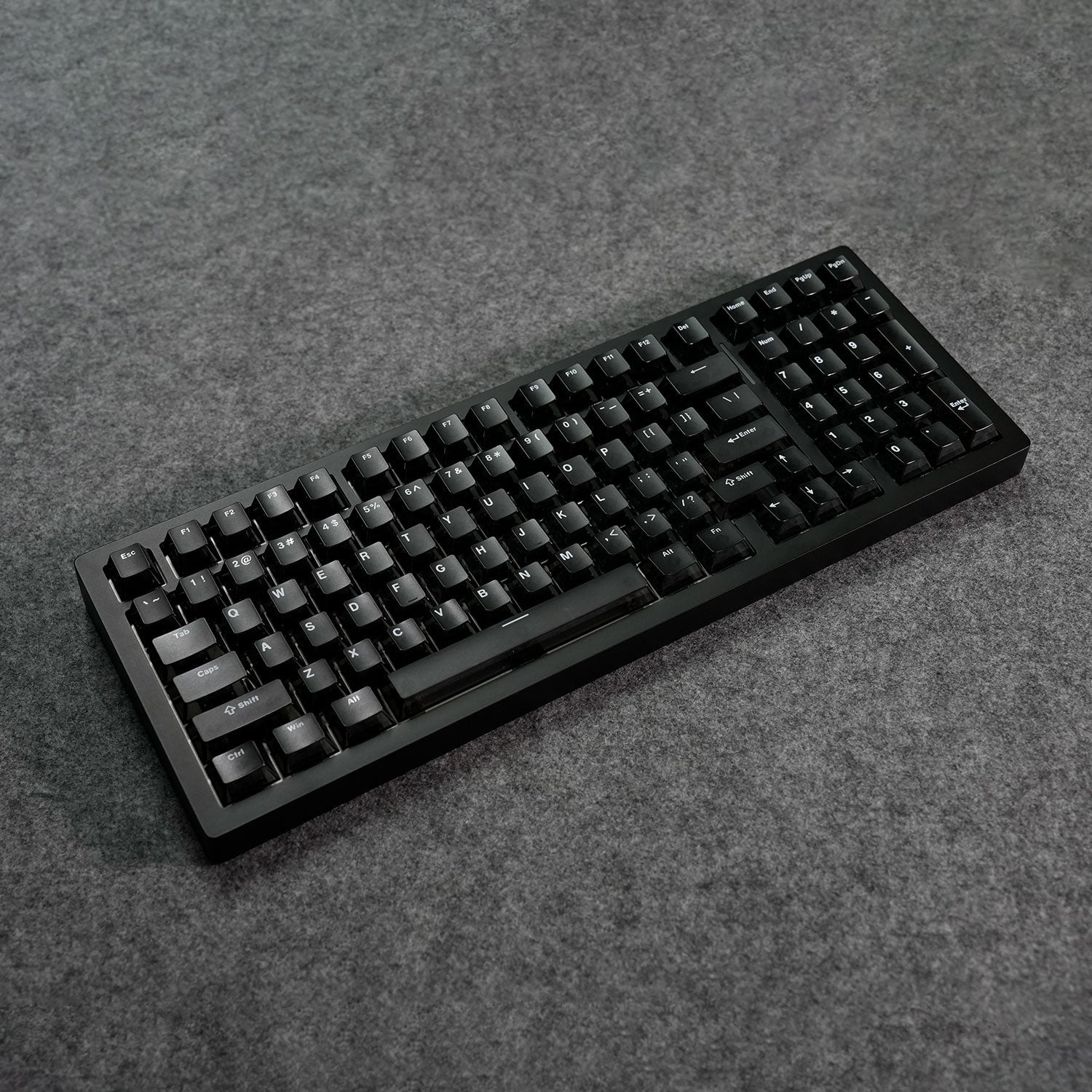 Monsgeek M2 V5 HE Magnetic Keyboard Left Side