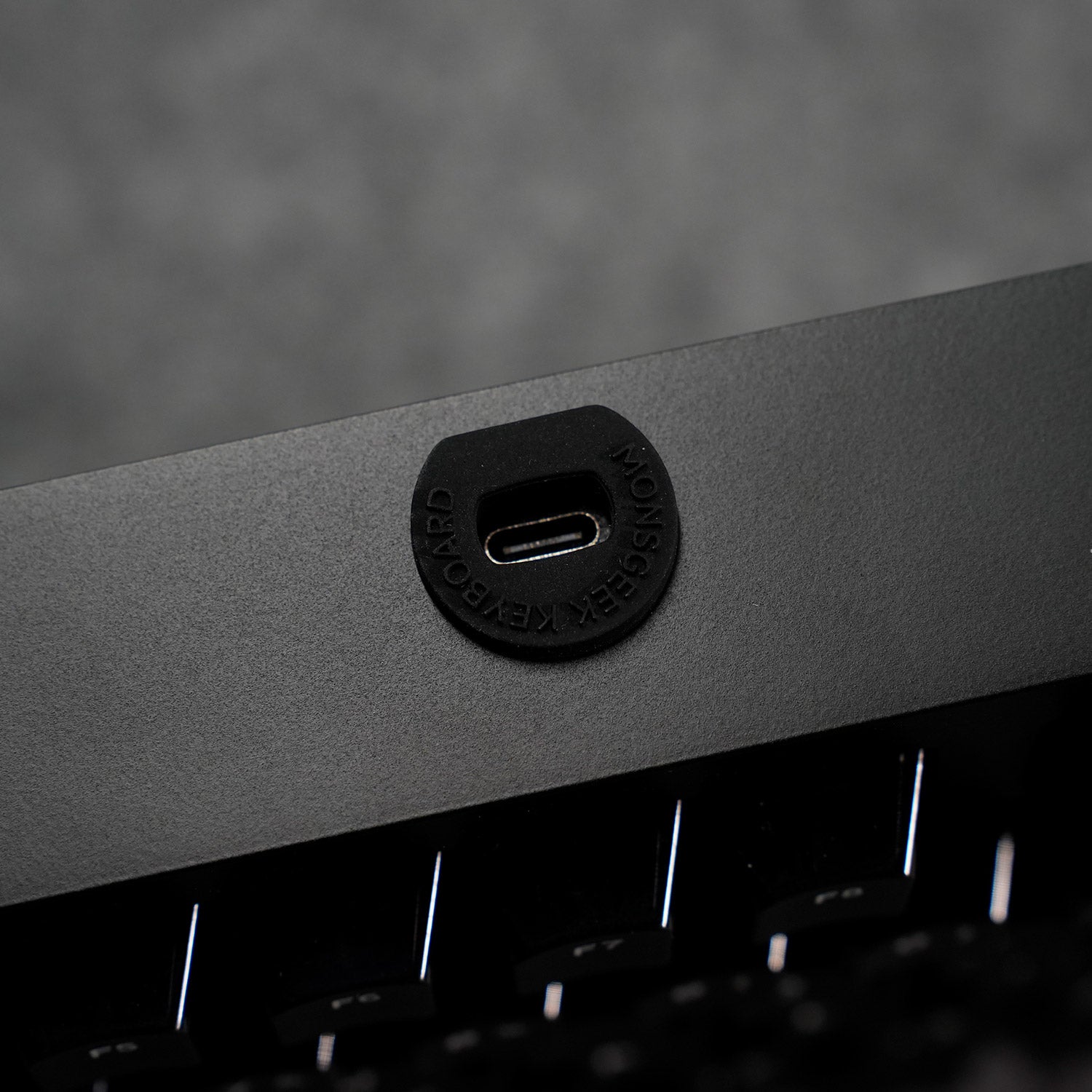 Monsgeek M3 V5 HE Magnetic Keybaord USB Details
