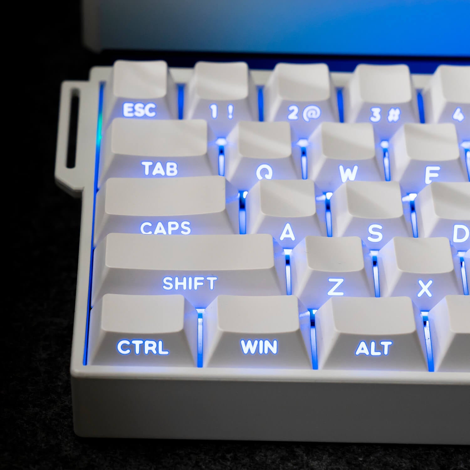 Shine60 HE Magnetic Keyboard Shine Through Details